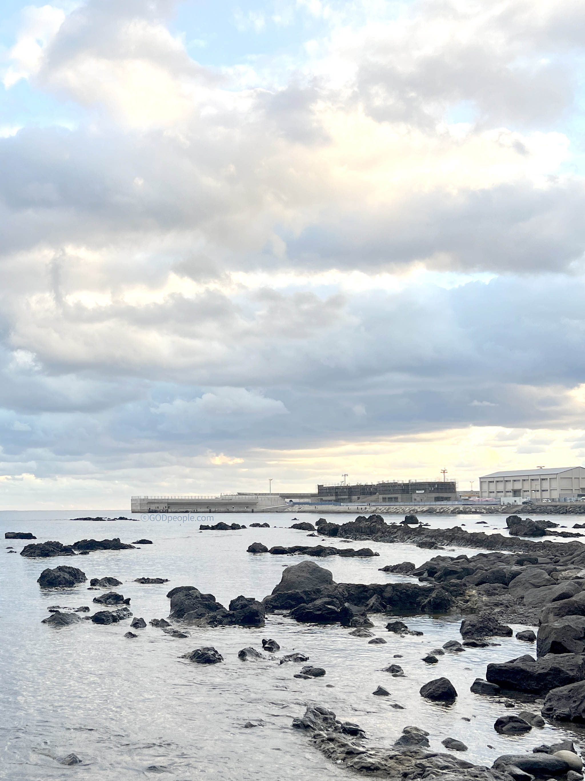 background_image